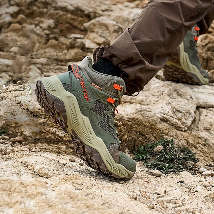 Men’s Outdoor High-Top Hiking Boots for Trekking and Mountaineering - Image 4